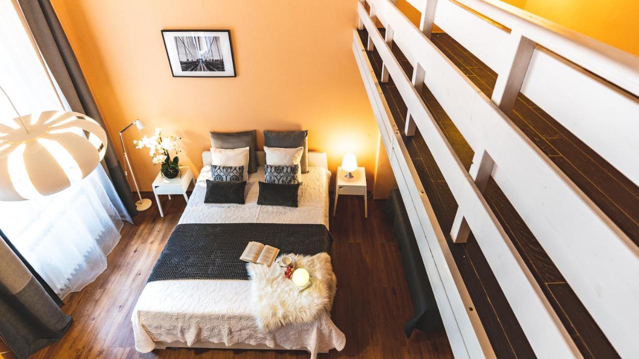 The Grand Royal 3Bdr Heart Of Old Town Apartman Prága Kültér fotó