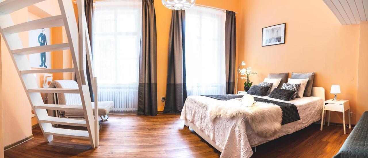 The Grand Royal 3Bdr Heart Of Old Town Apartman Prága Kültér fotó