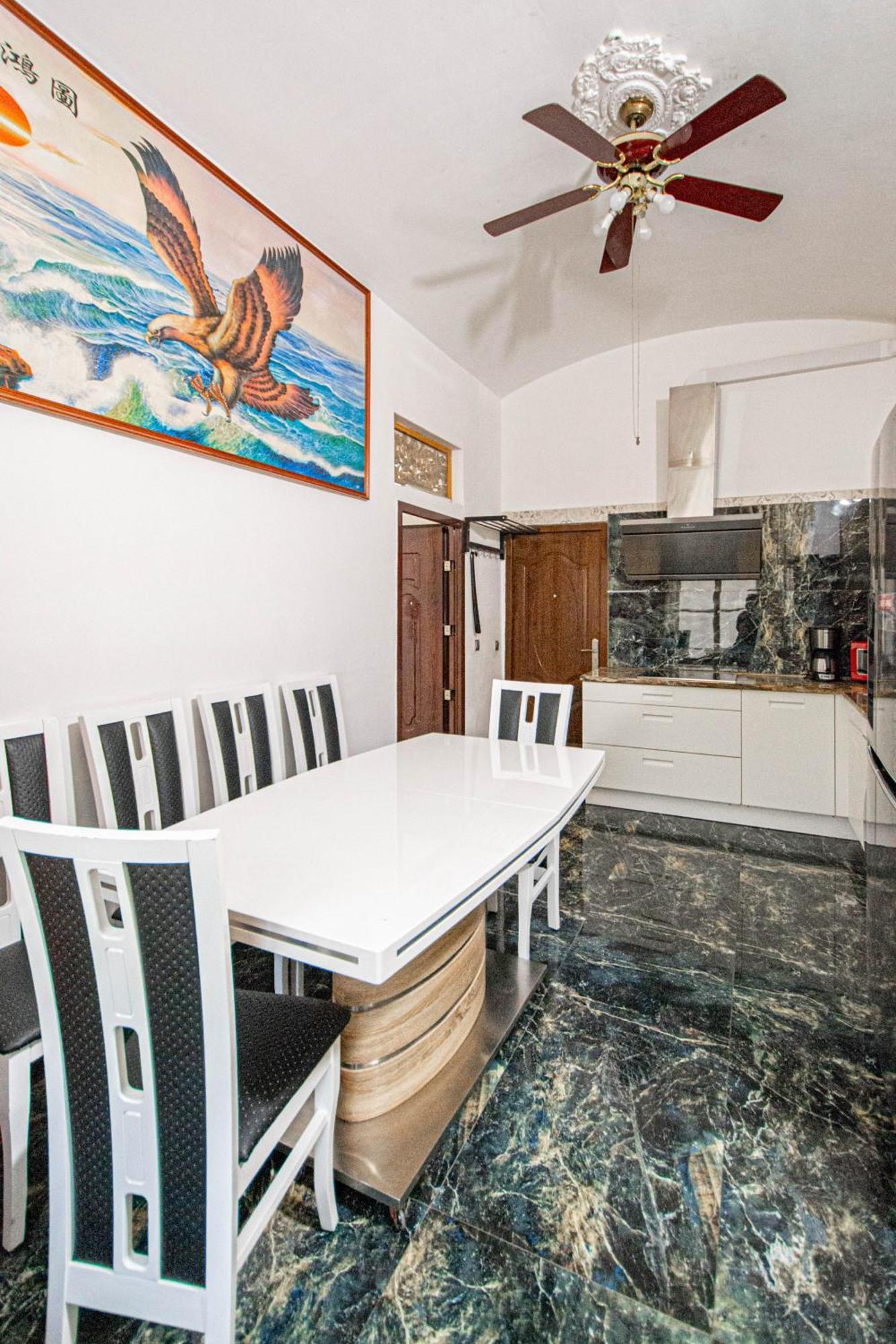 The Grand Royal 3Bdr Heart Of Old Town Apartman Prága Kültér fotó